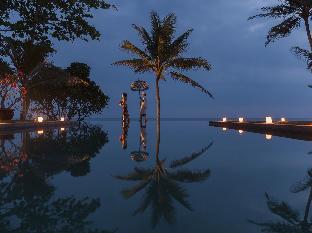 Kelapa Retreat & Spa,Near Medewi Beach,5 star