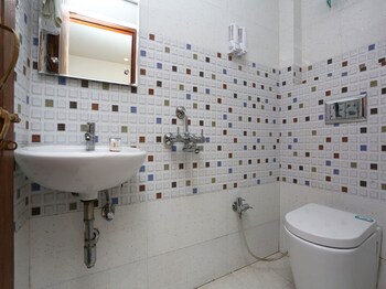 hotel rr palace gorakhpur