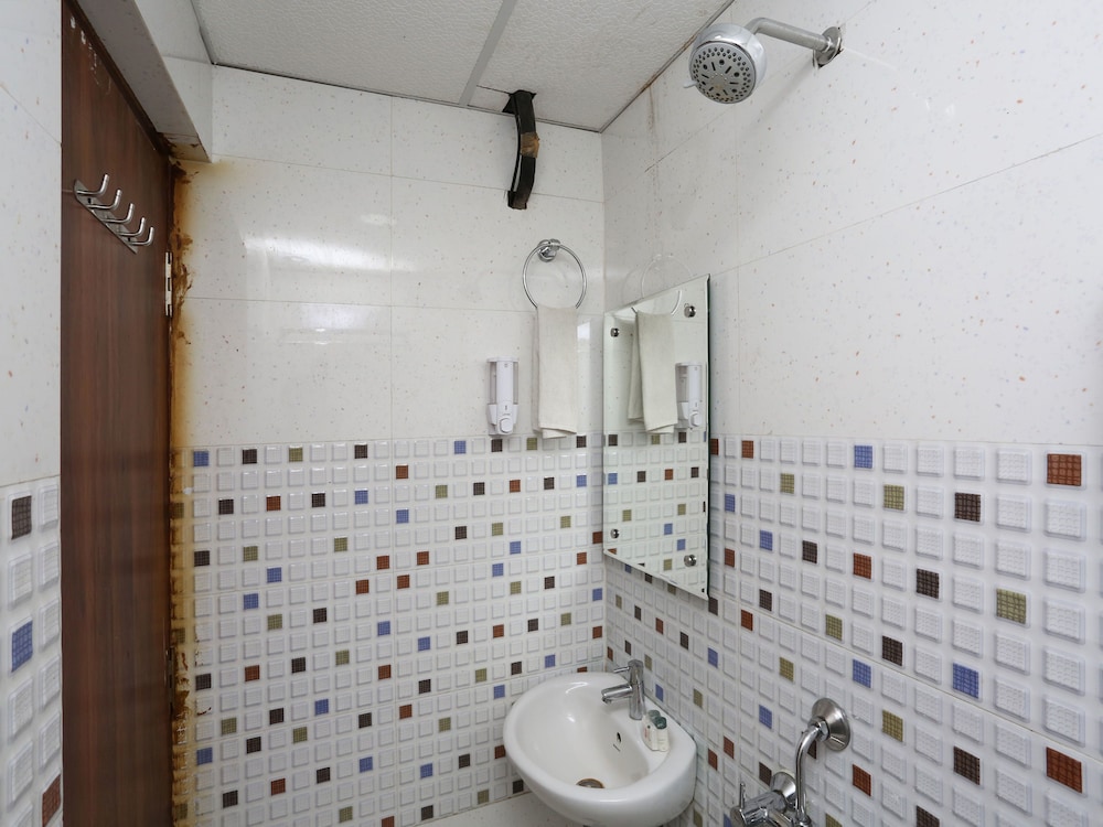 hotel rr palace gorakhpur