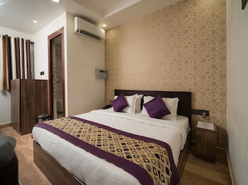 hotel rr palace gorakhpur