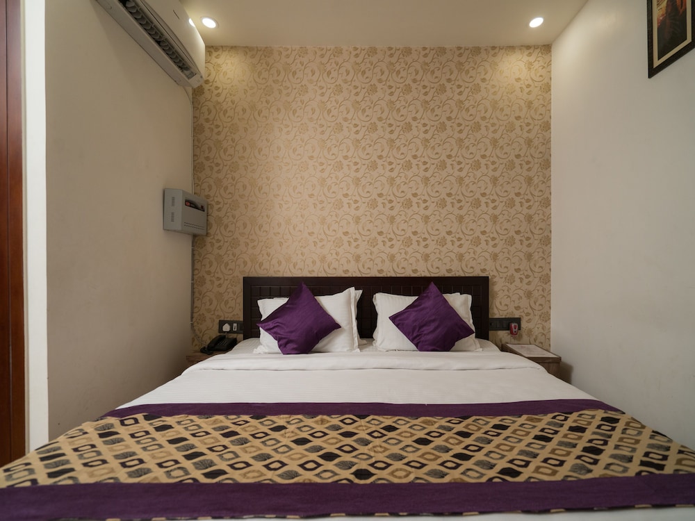 hotel rr palace gorakhpur
