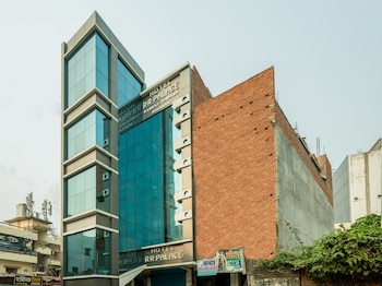hotel rr palace gorakhpur