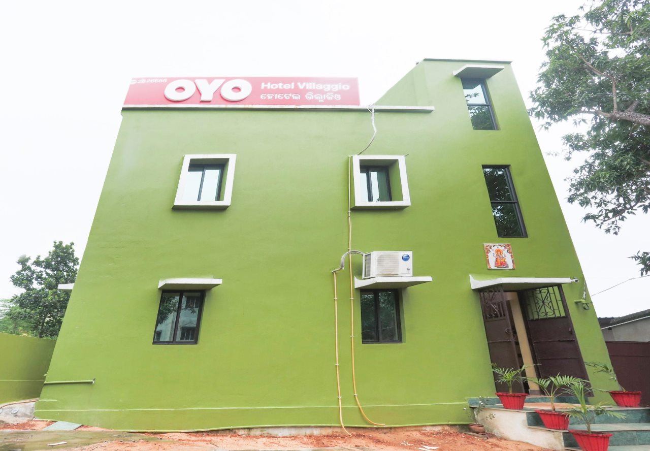 oyo 28685 hotel villaggio