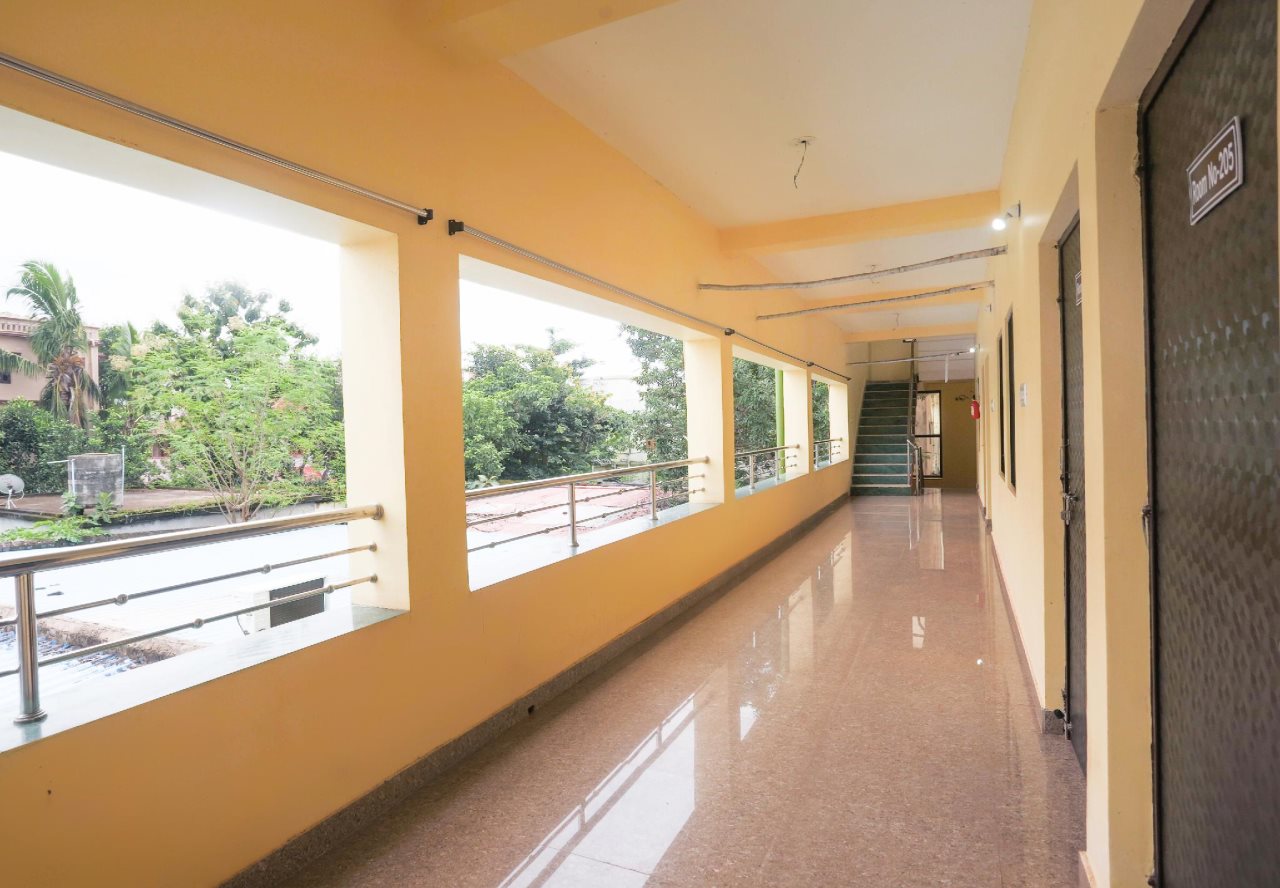 oyo 28685 hotel villaggio