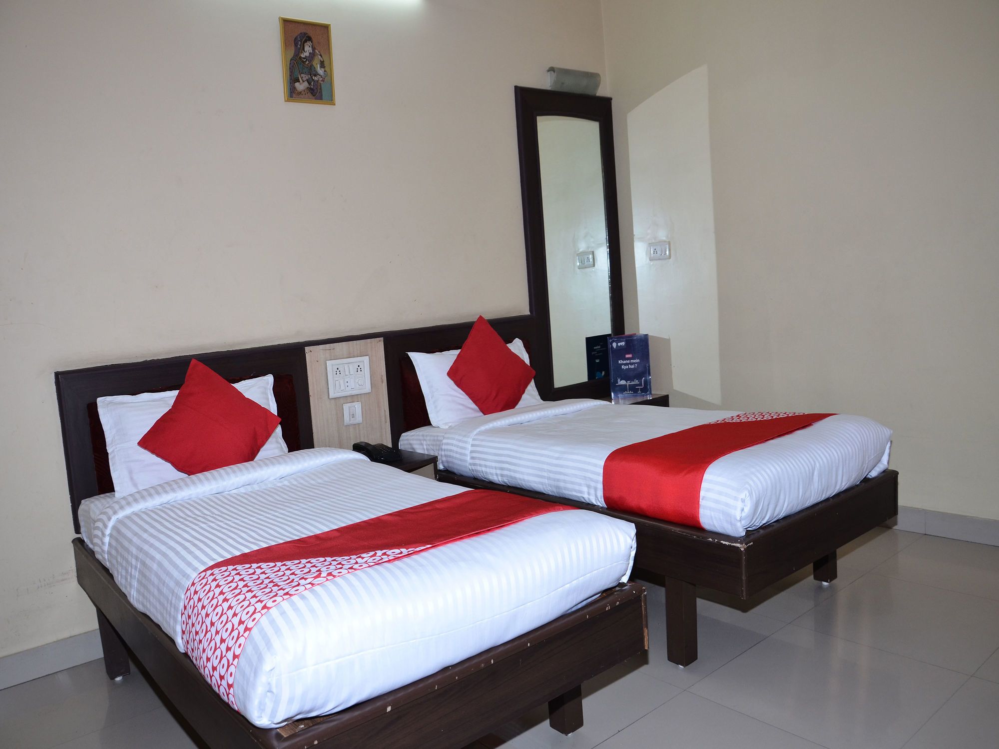 hotel rajlaxmi palace by oyo rooms