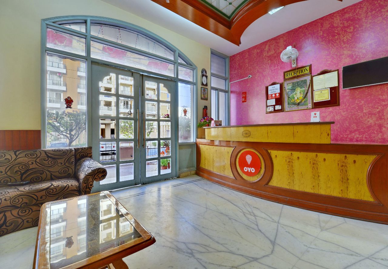 hotel rajlaxmi palace by oyo rooms