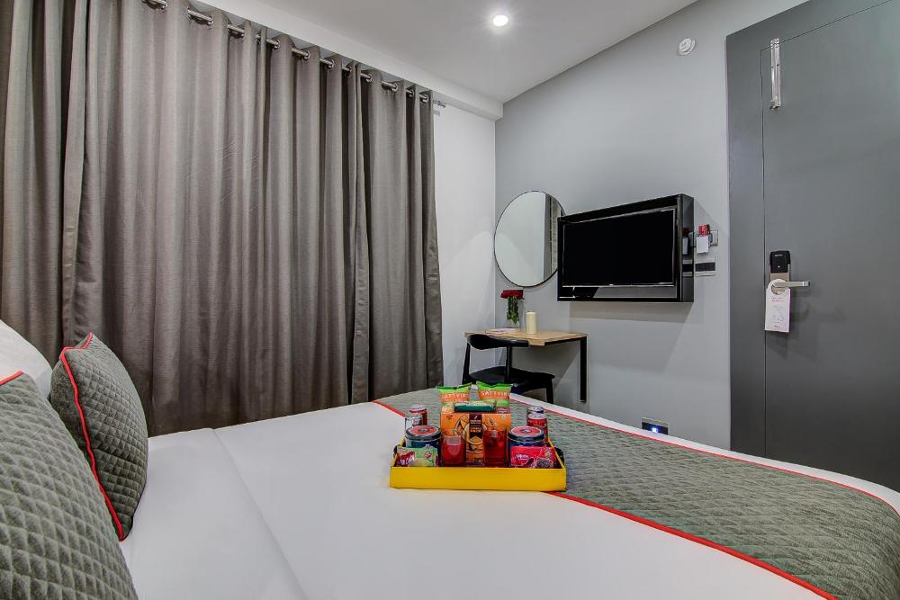 oyo townhouse 040 global village tech park