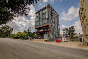 oyo townhouse 040 global village tech park