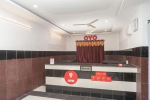 capital o 27775 hotel srinivasa residency