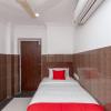 capital o 27775 hotel srinivasa residency