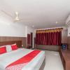 capital o 27775 hotel srinivasa residency