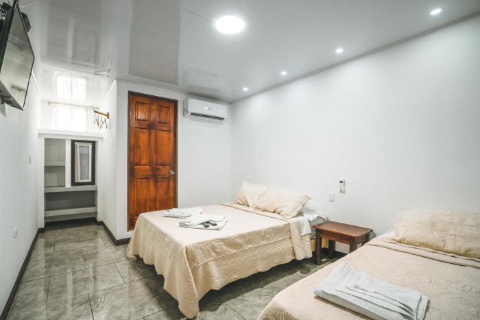 hotel hoja de oro corcovado