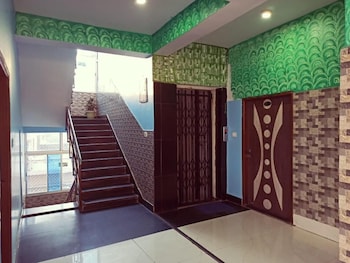 hotel anand lok