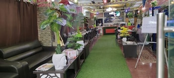 hotel anand lok