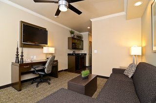 best western premier crown chase inn and suites