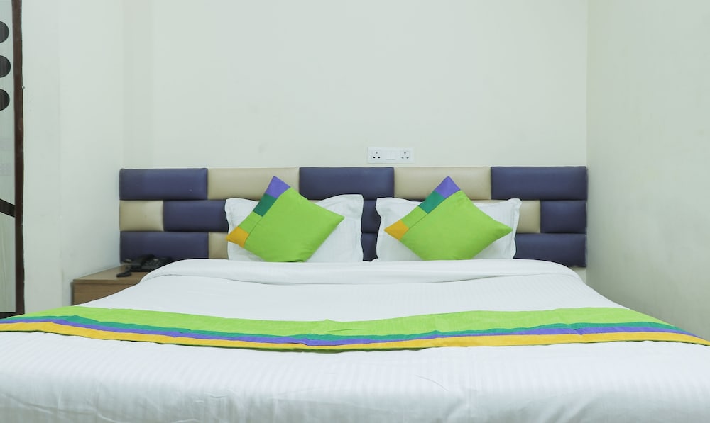 treebo trend good luck residency