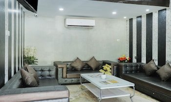 treebo trend good luck residency