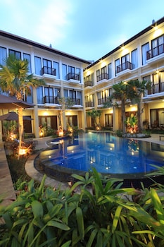 suris boutique hotel