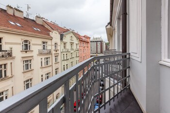 golden prague rooms