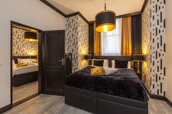 golden prague rooms