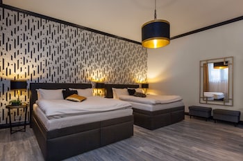 golden prague rooms