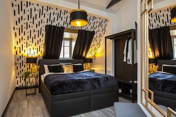 golden prague rooms