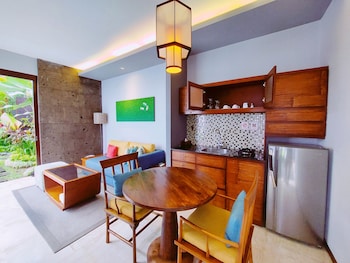 seminyak icon by karaniya experience
