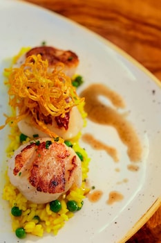 renaissance denver hotel and conference center