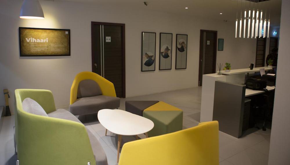 vihaari 24 business hotel