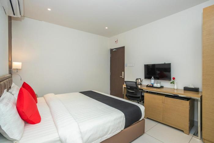 vihaari 24 business hotel