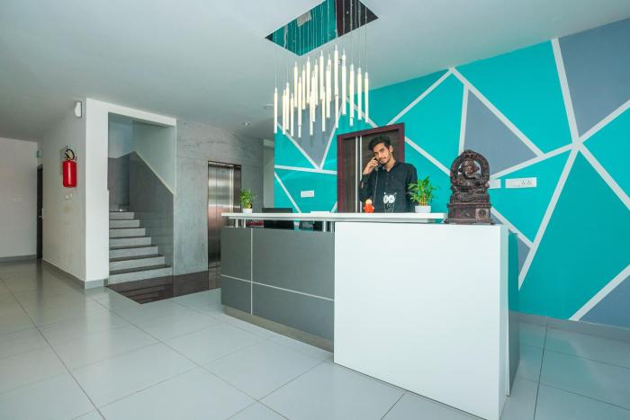 vihaari 24 business hotel