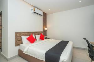 vihaari 24 business hotel