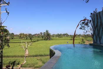 Ubud Padi Villas,Seminyak>>Bali,4 star