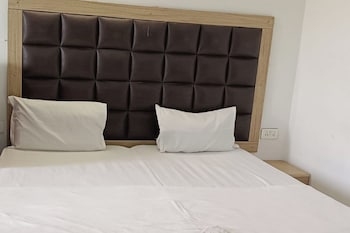 hotel starr residency