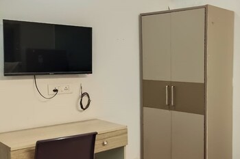 hotel starr residency