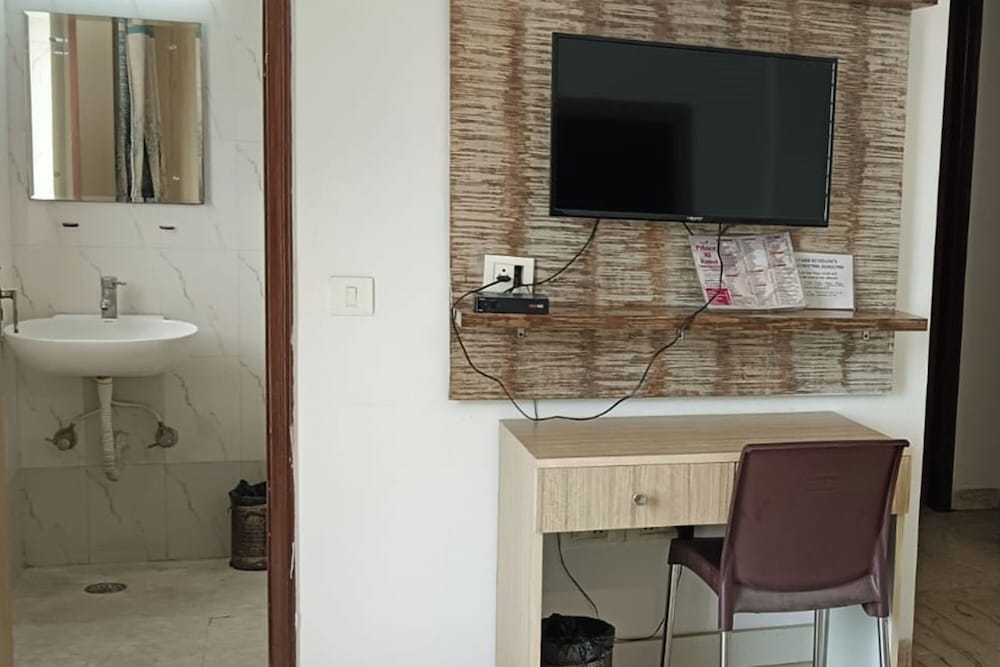 hotel starr residency