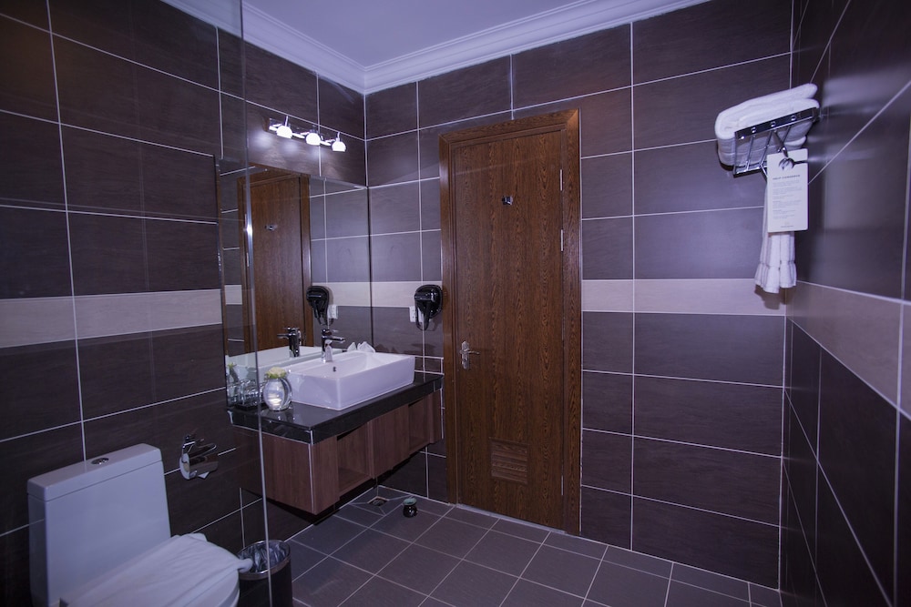 hm grand central hotel