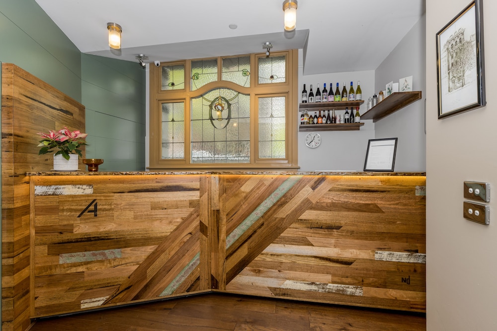 alto hotel on bourke