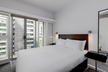 alto hotel on bourke