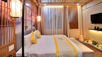 hanz friday city view hotel