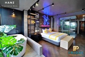 hanz friday city view hotel