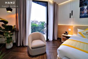 hanz friday city view hotel