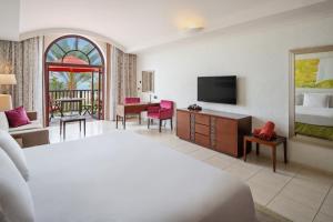 Ja Palm Tree Court,On The Waterfront,5 star