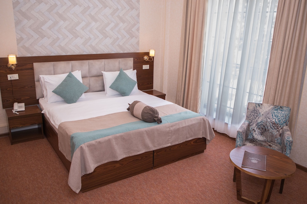 auroom hotel baku
