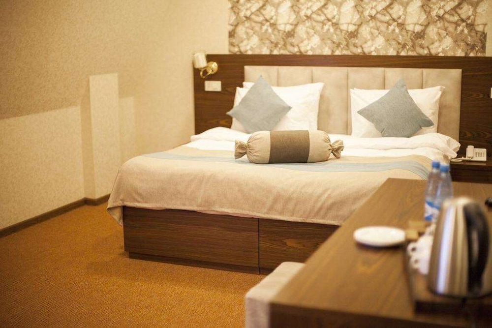 auroom hotel baku