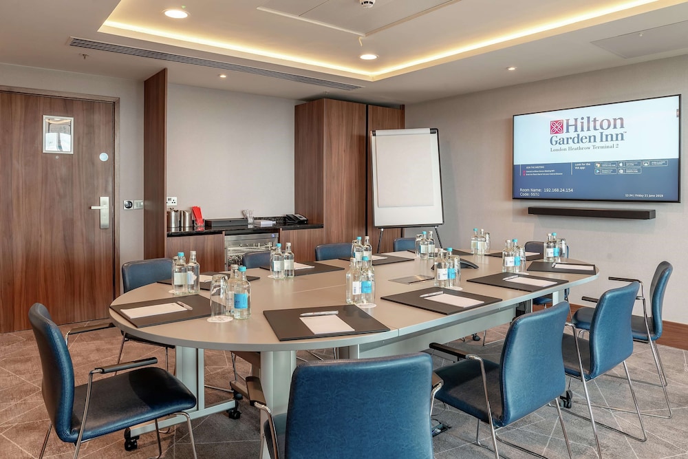 hilton garden inn london heathrow terminal 2 and 3