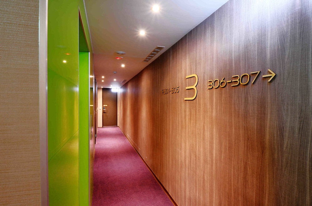 ark hotel dongmen