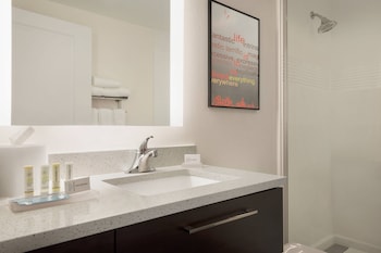 towneplace suites by marriott dubuque downtown