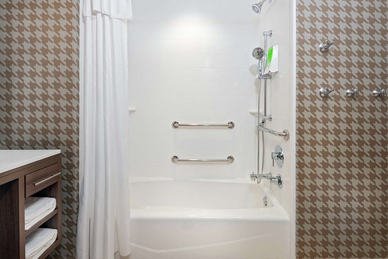 home2 suites by hilton orlando near universal