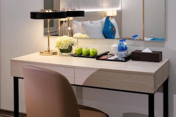 grand dragon hotel hanoi